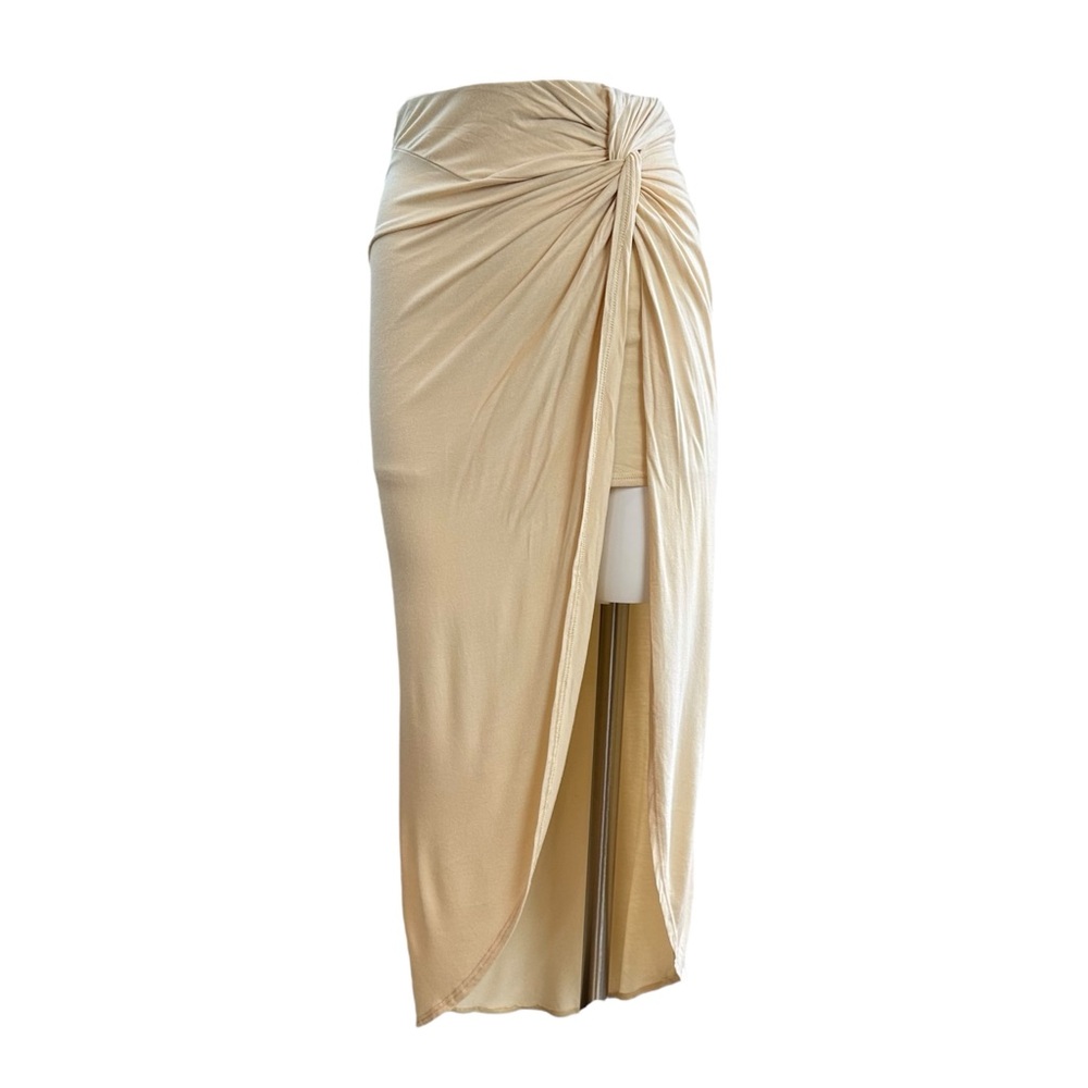 NEW Forever 21 Long Shirred Skirt Size XS Nude